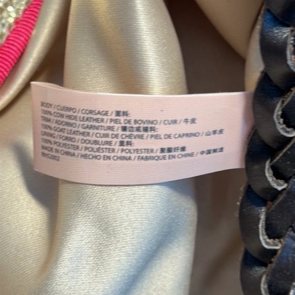 Juicy Couture Large Leather Bag - Picture 6 of 7